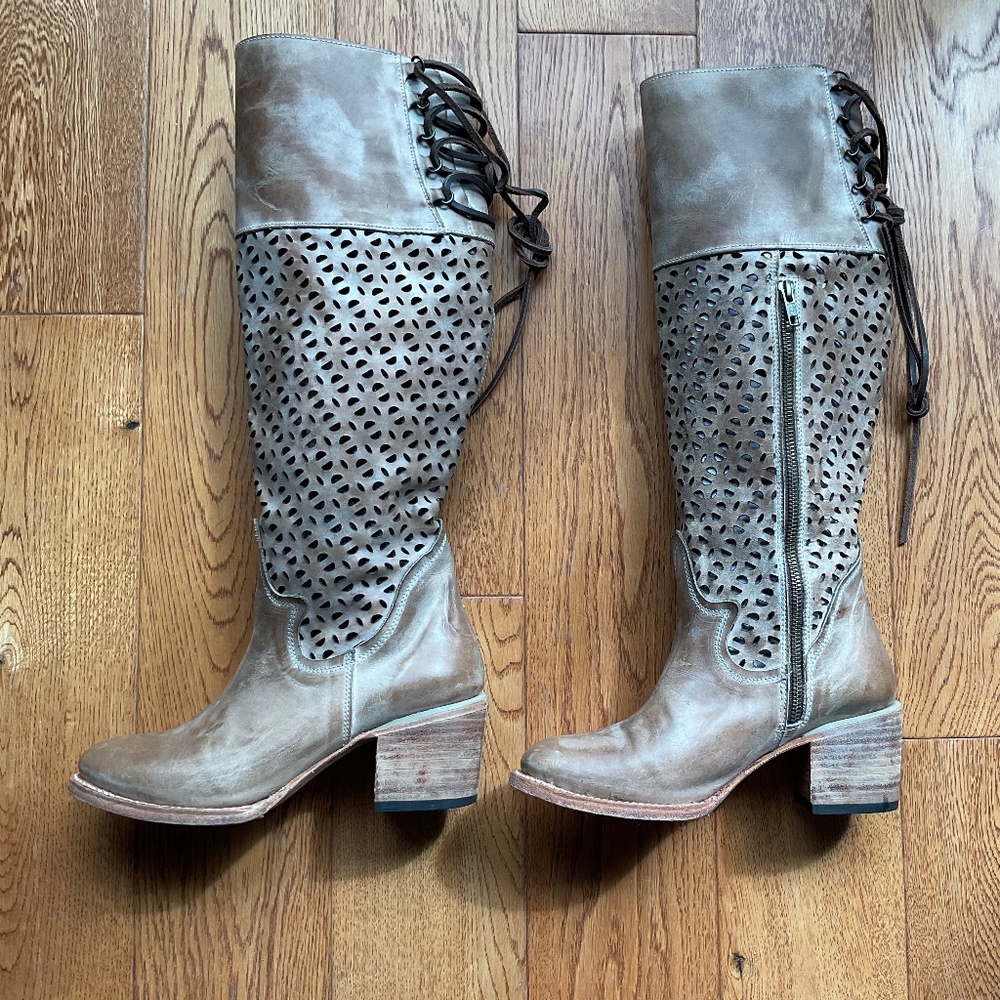 Freebird Woman’s Creek Boots